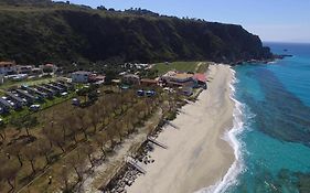 La Scogliera Village Camping Restaurant Bar
